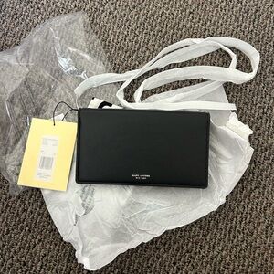 Brand New Marc Jacobs Wallet on Chain